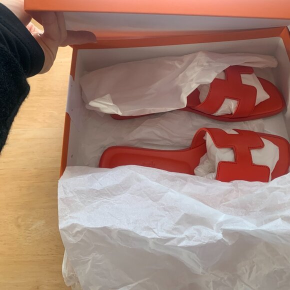Hermes NWT Oran Sandals Jaipur Red Size US 7 / EU 37.5 - Picture 6 of 10